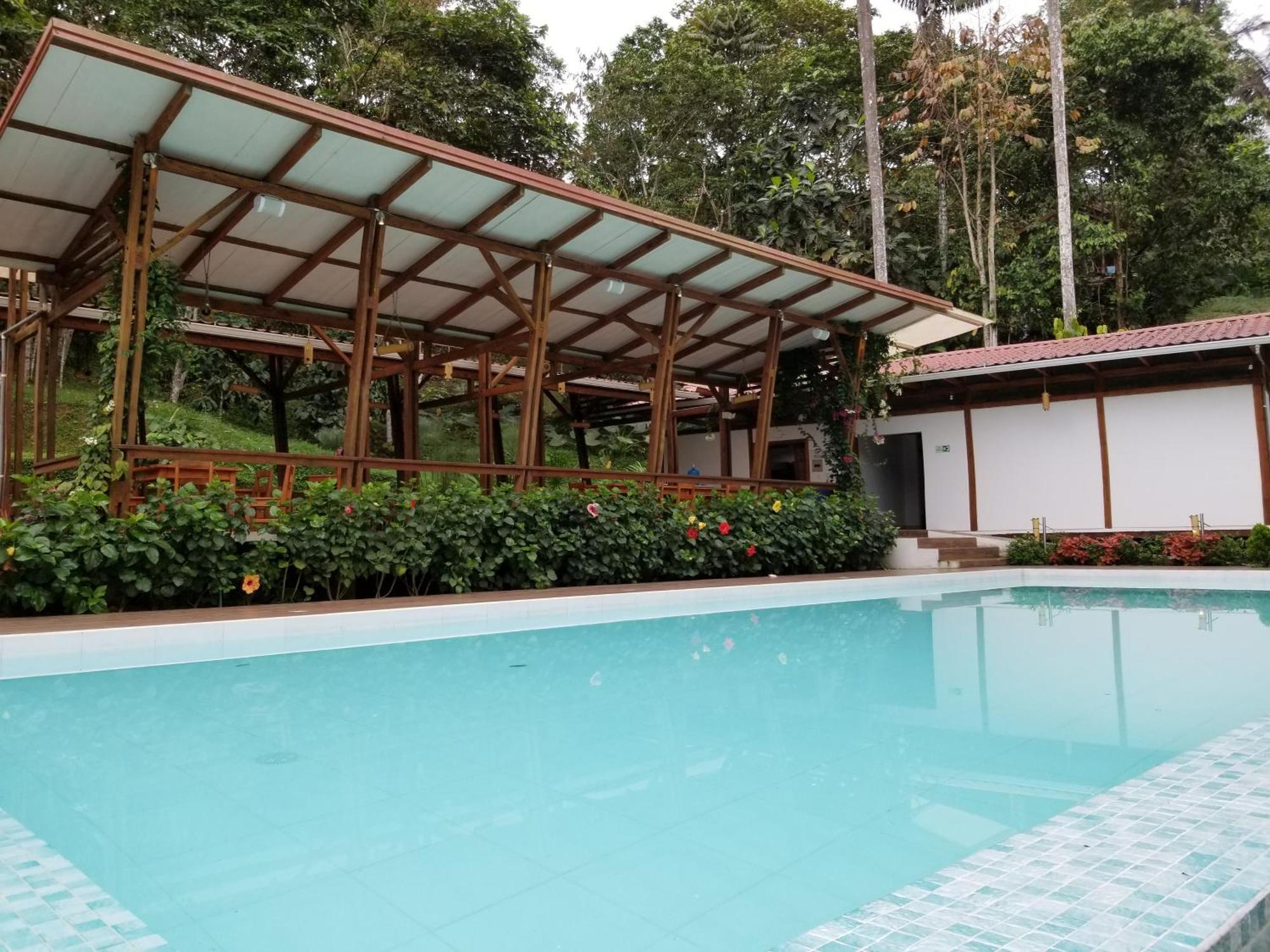 Cielo Verde Lodge Mashpi Exteriör bild